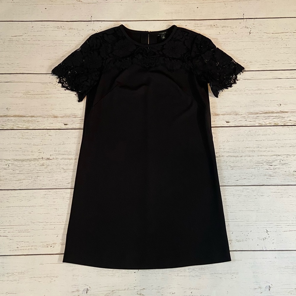 BlackLace Detail Ann Taylor Shift Dress